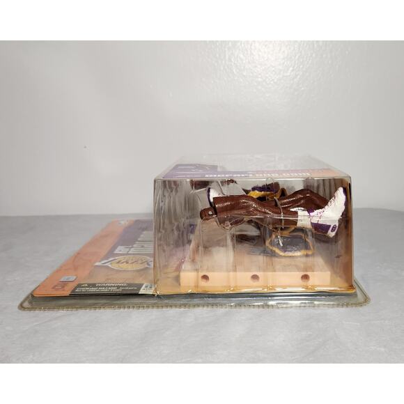 Mcfarlane Toys Sports Picks Los Angeles Lakers Karl Malone #11 Series 6 2004 New - Picture 6 of 6